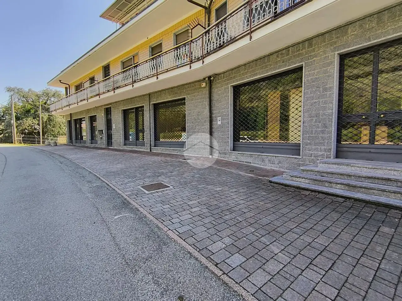 Negozio in Via Ivrea 56, Candia Canavese, {3} - Foto 2