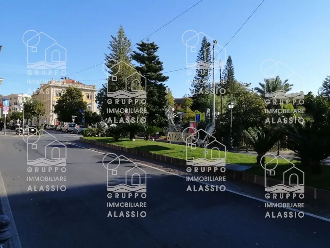 Esercizio commerciale in , Alassio, {3} - Foto 2