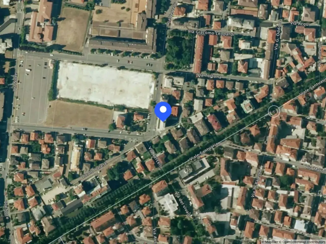 Laboratorio in Via Vercelli, 2, 15048 Valenza al, Italia 2, Valenza, {3} - Foto 1