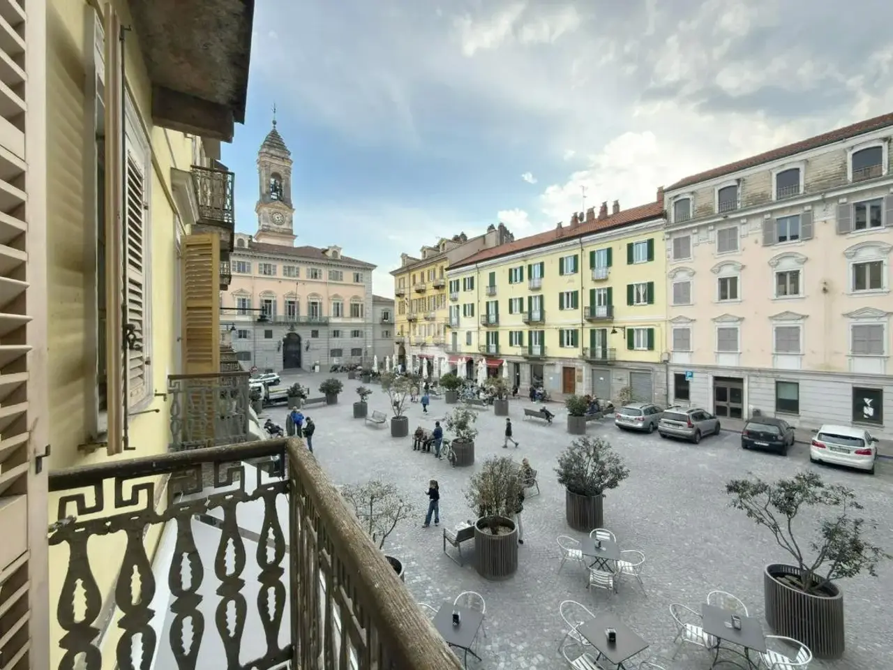 Ufficio in Piazza Vittorio Emanuele 17, Ivrea, {3} - Foto 1