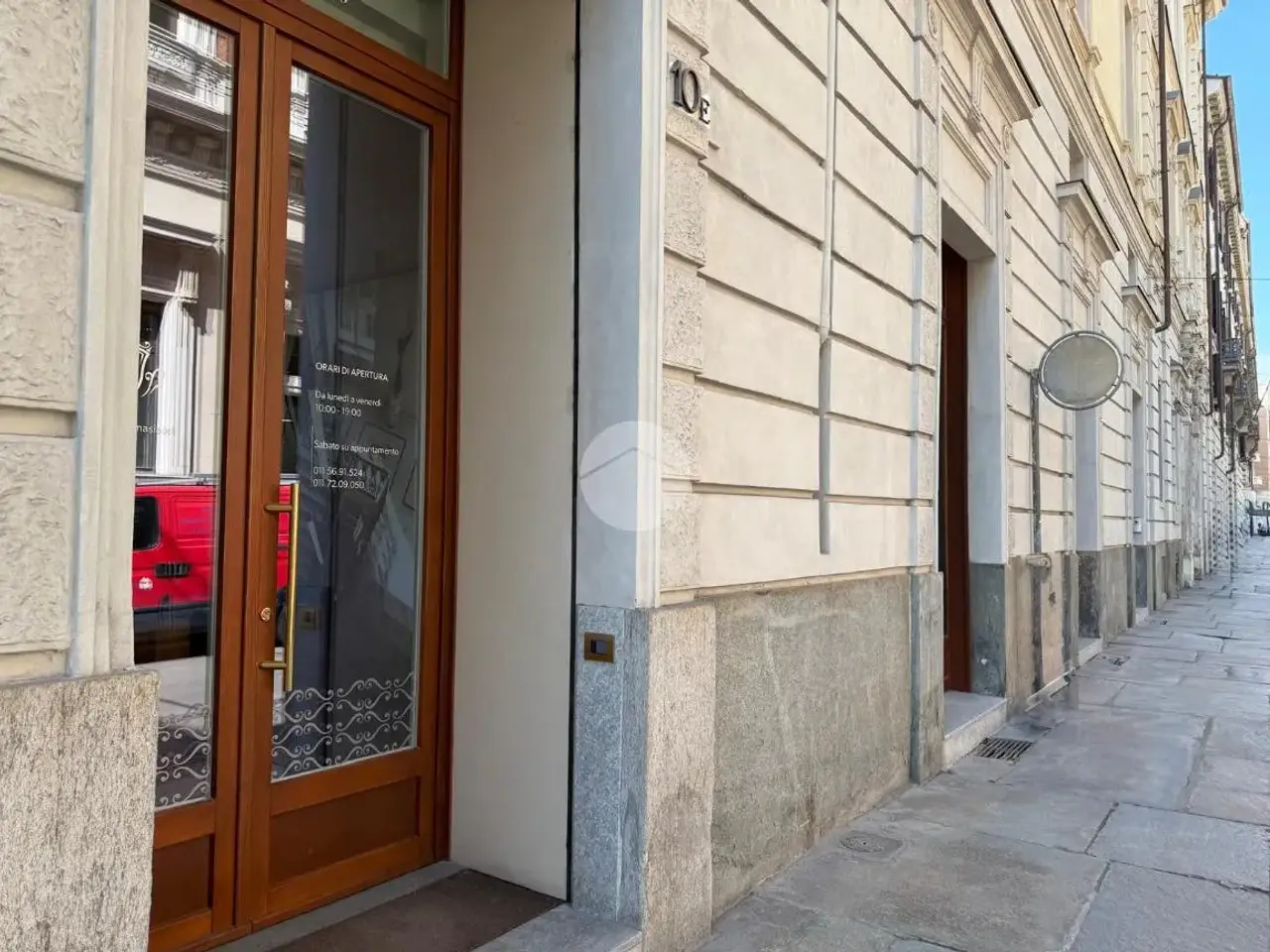 Negozio in Via dell'Arsenale 10, Torino, {3} - Foto 1