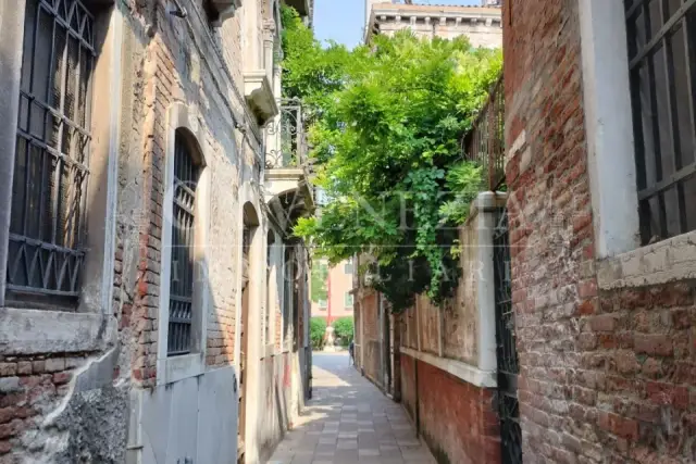 Dreizimmerwohnung in Castello 3629, Venezia - Foto 1