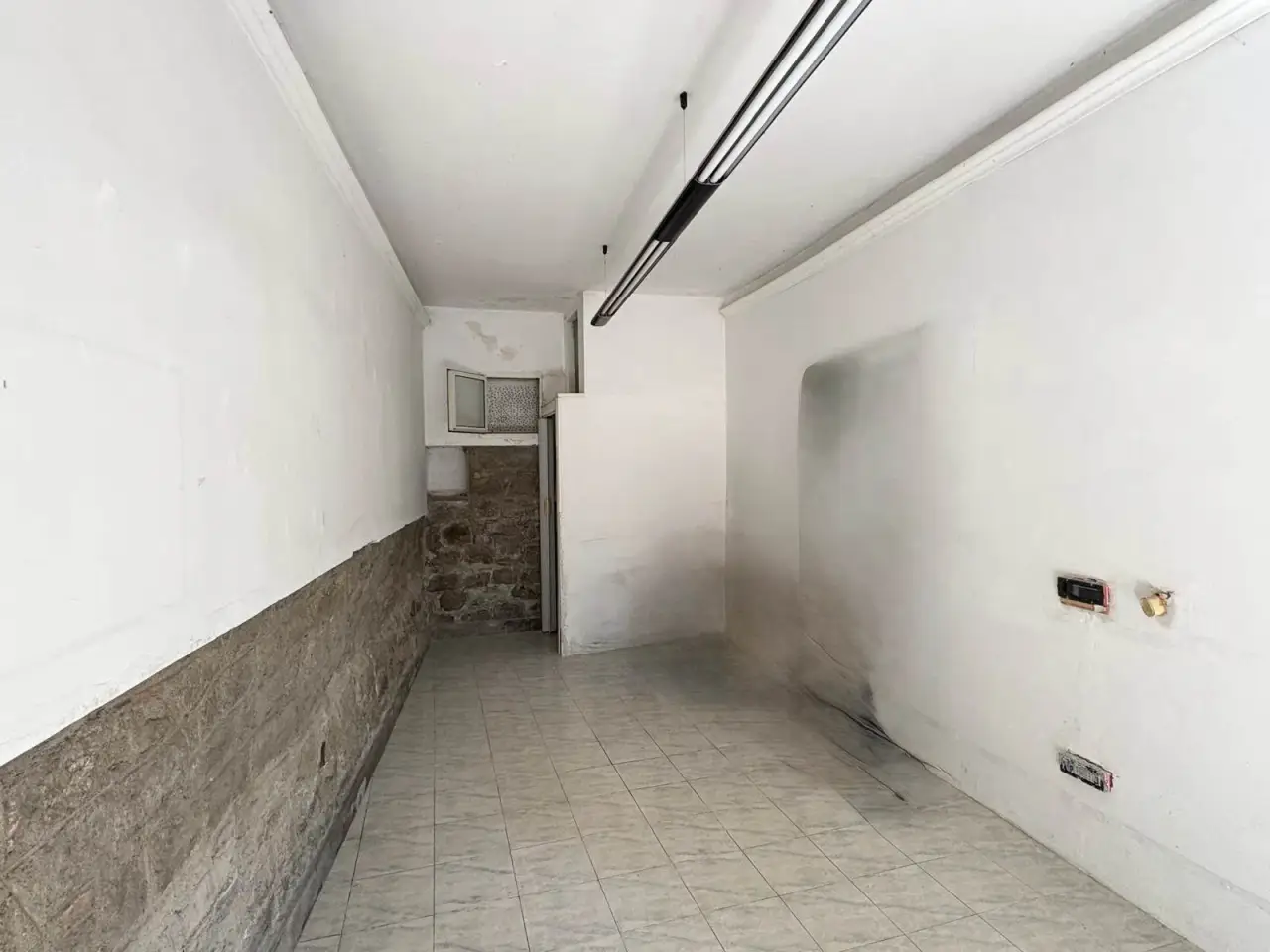 Negozio in Via dei Mille, Viterbo, {3} - Foto 1