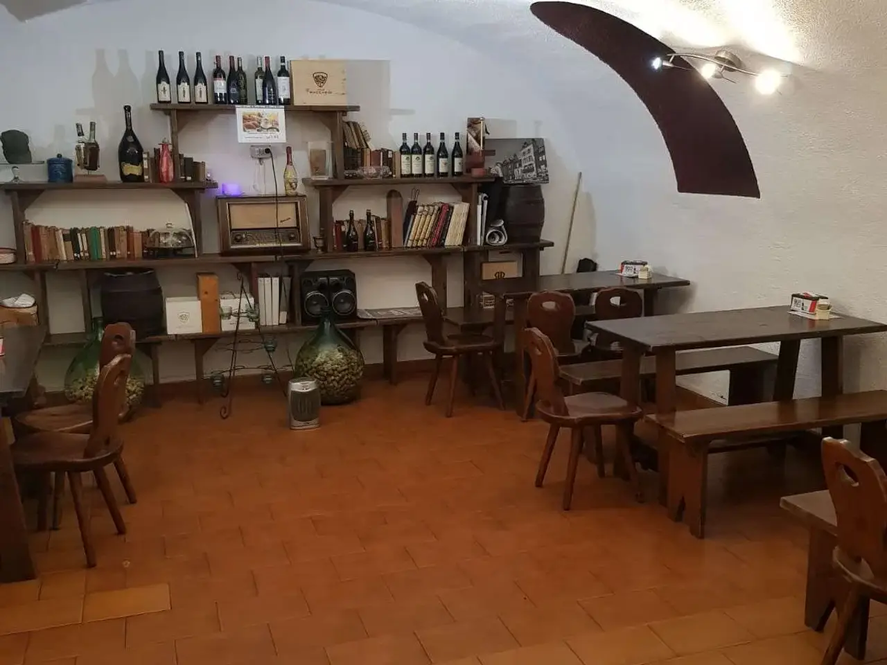 Negozio in Piazza Caduti per La Patria , San Secondo Di Pinerolo, {3} - Foto 2