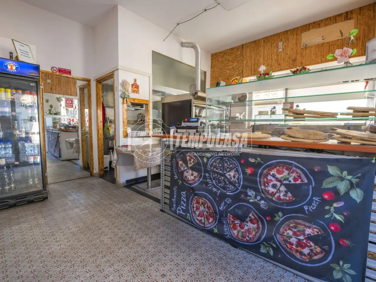 Pizzeria in Via Principe Umberto, Porto Sant'Elpidio, {3} - Foto 1