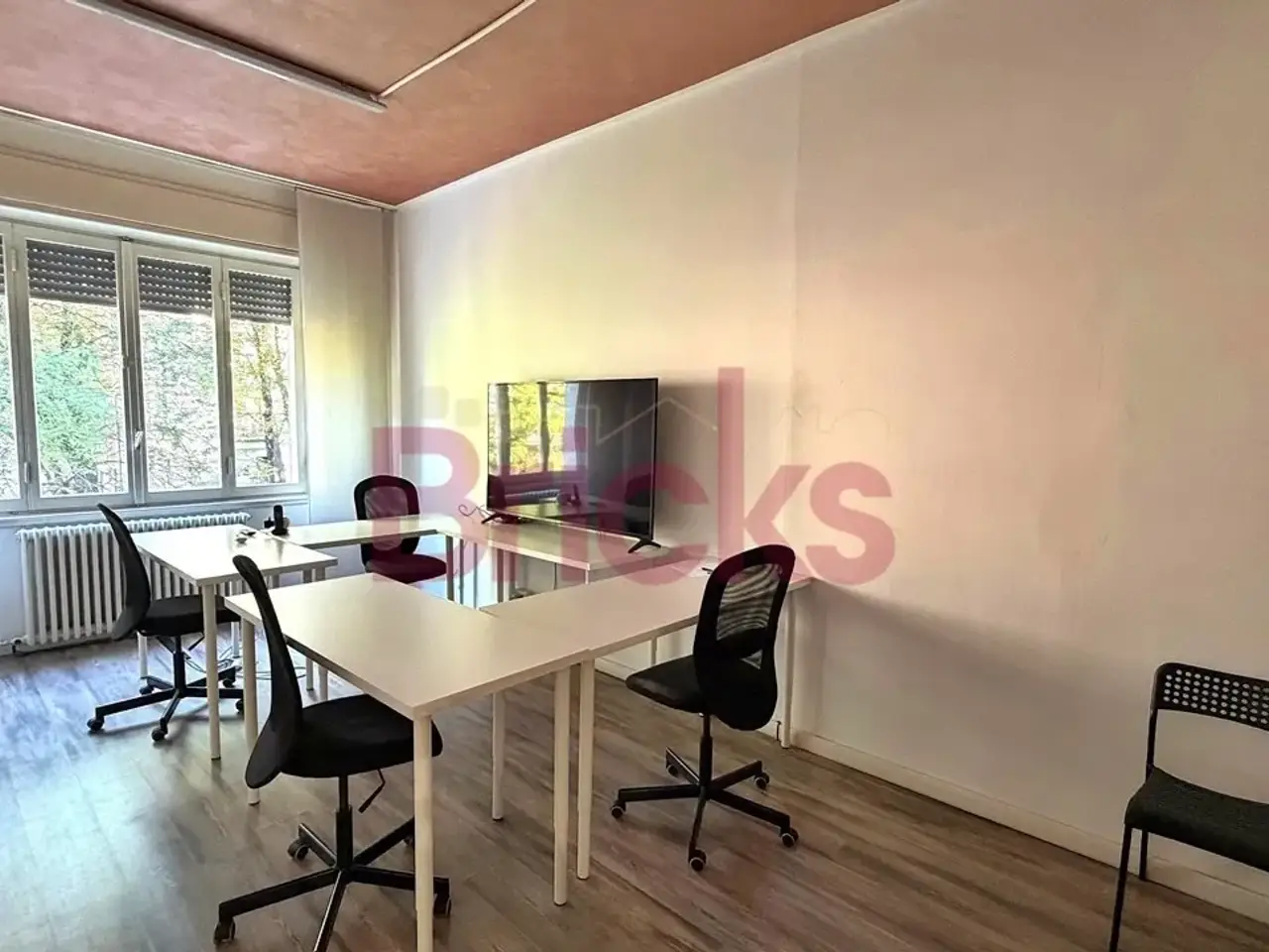Ufficio in Via Moroni 32, Milano, {3} - Foto 1