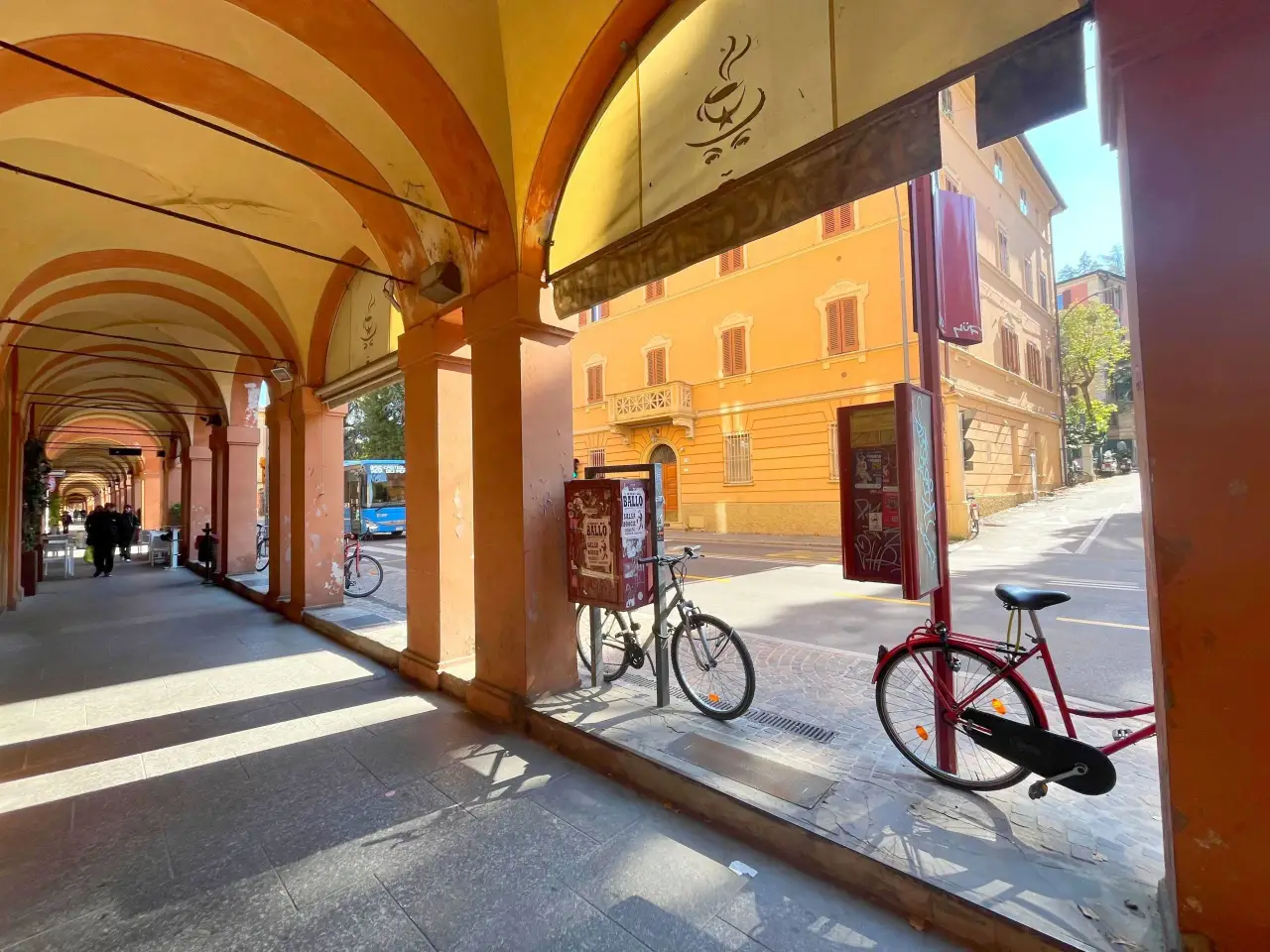 Palazzina commerciale in Via Saragozza 157, Bologna, {3} - Foto 2