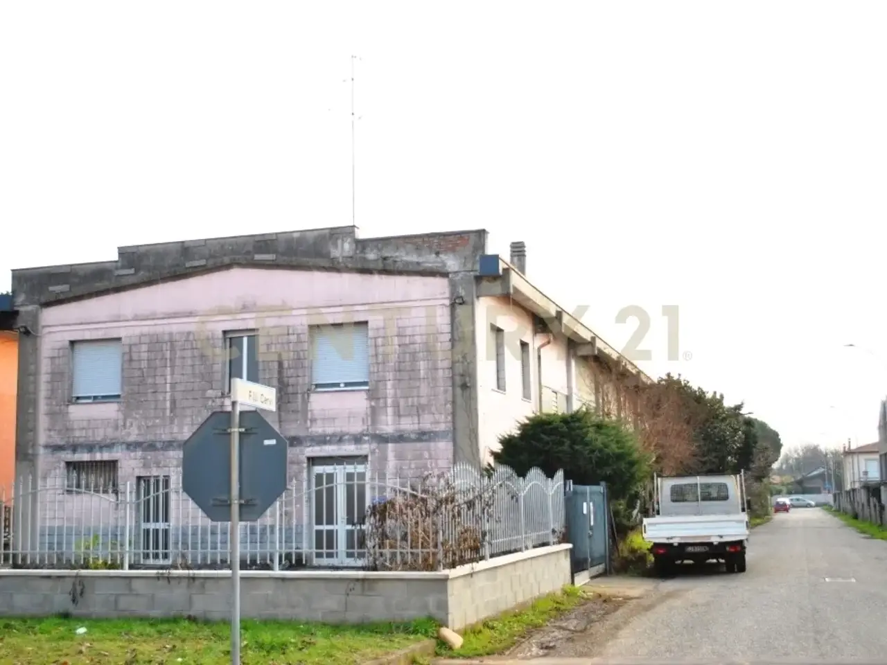 Capannone in Via Fratelli Cervi 1/3, Rescaldina, {3} - Foto 1