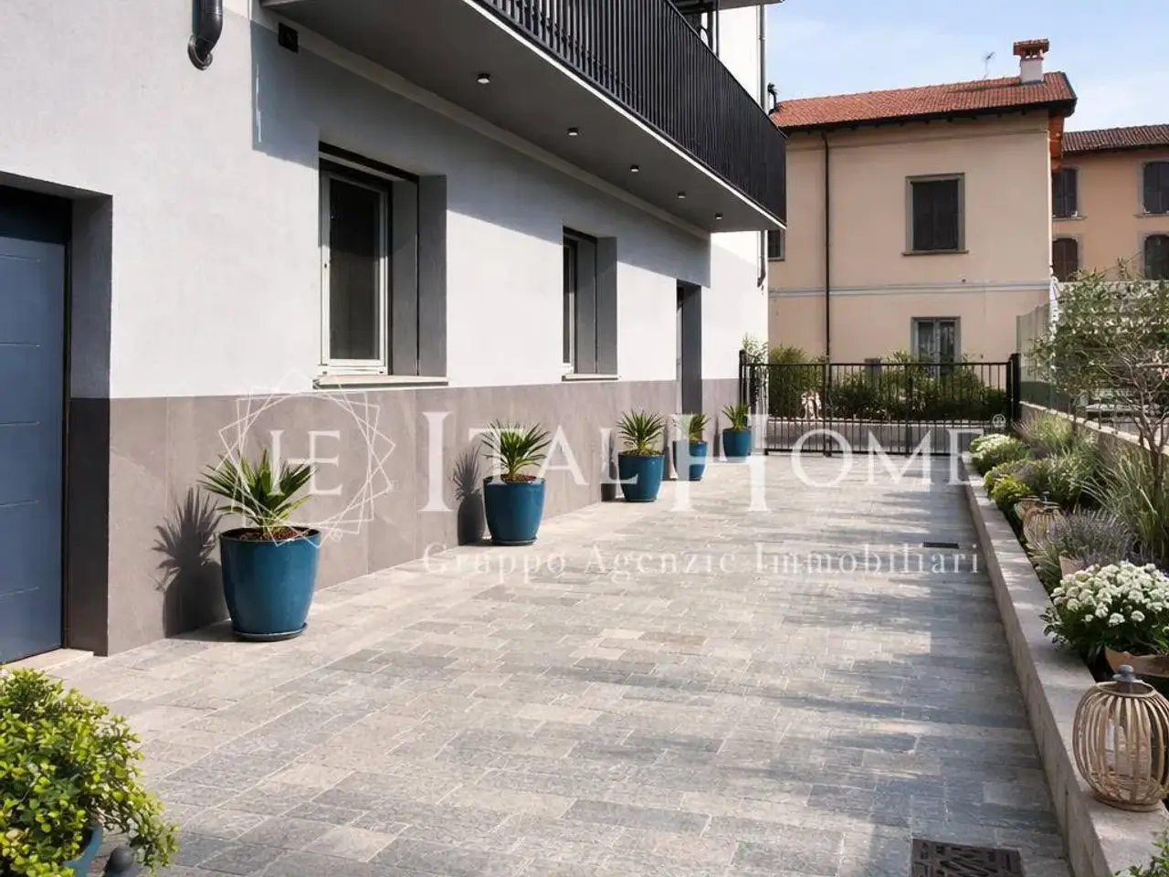 Negozio in Via Gabriele Rosa 23c, Bergamo, {3} - Foto 1