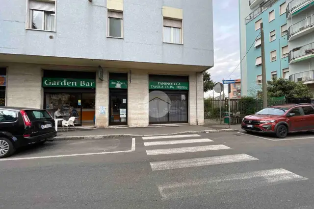 Geschäft in Via Eugenio Villoresi 8, Bresso - Foto 1