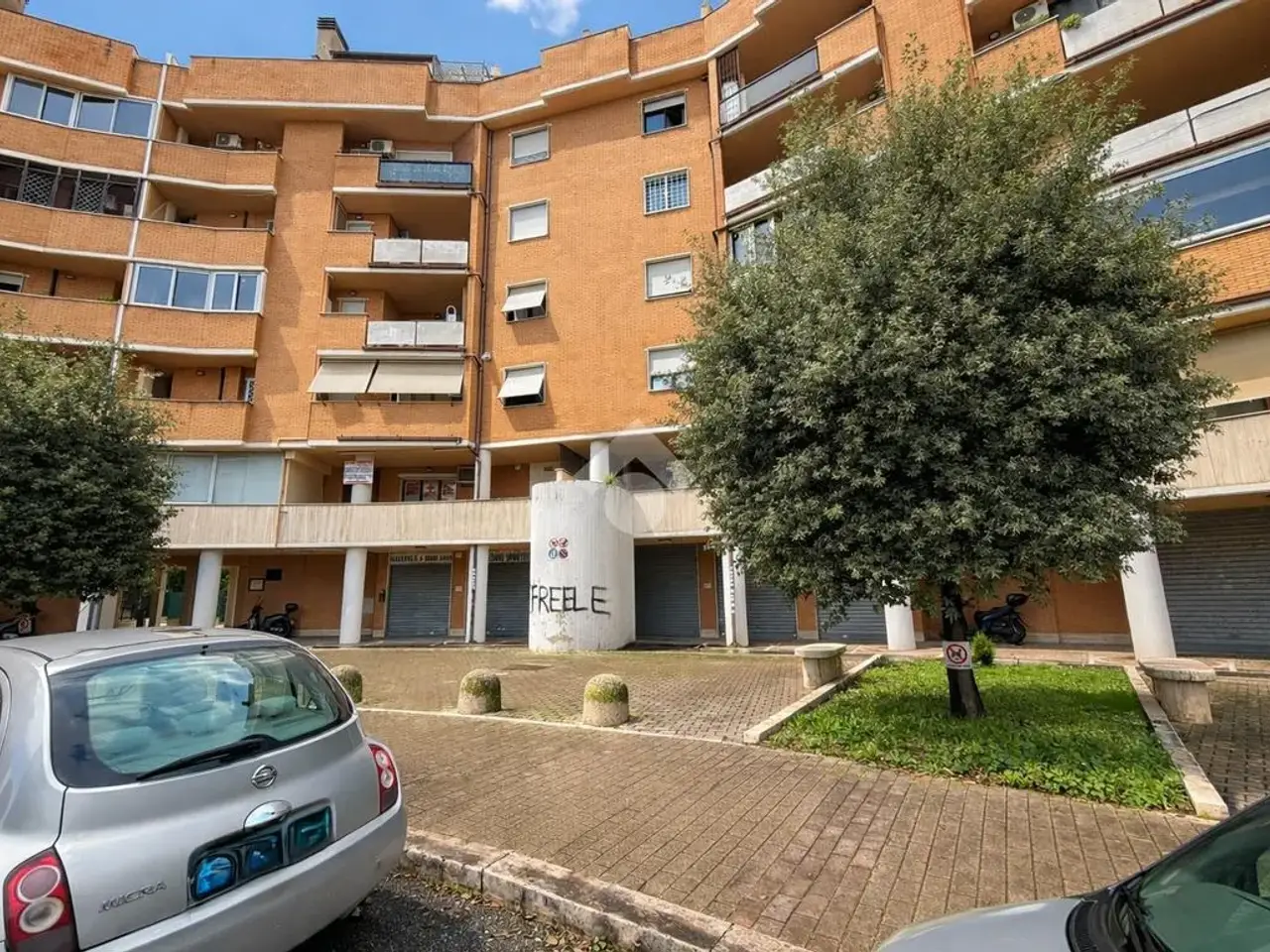 Negozio in Viale Indro Montanelli 174, Roma, {3} - Foto 2
