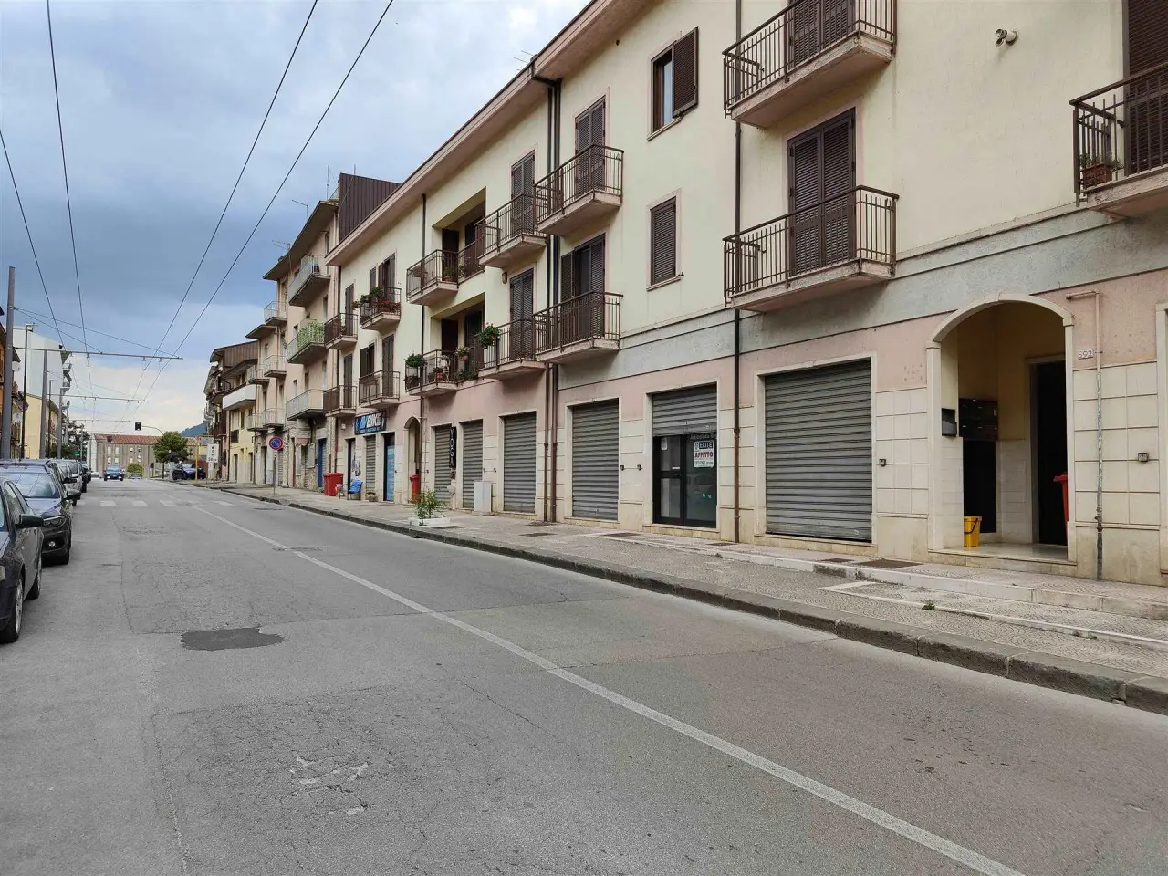 Negozio in Via Francesco Tedesco, Avellino, {3} - Foto 1