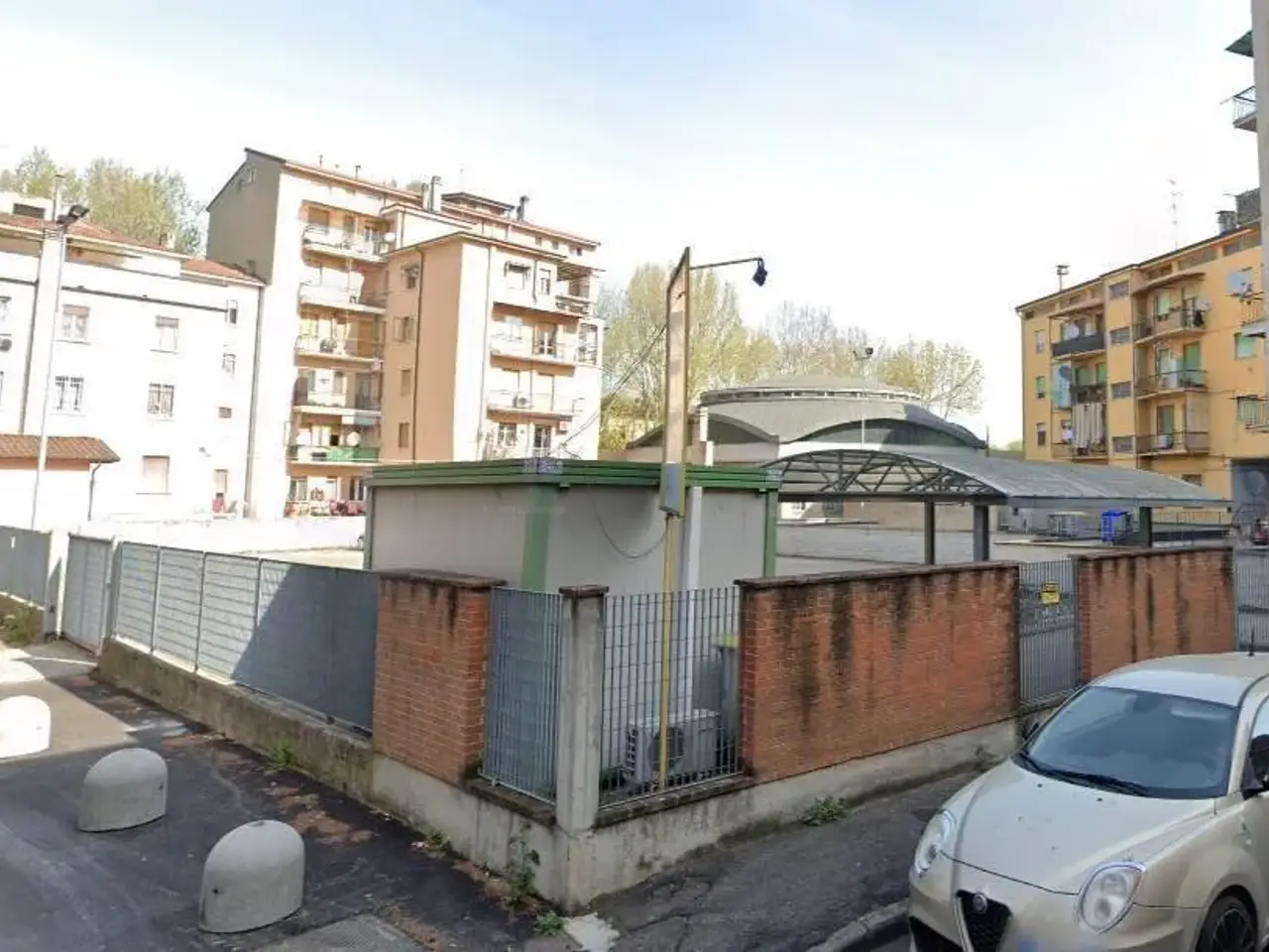 Parcheggio chiuso in , Piacenza, {3} - Foto 1