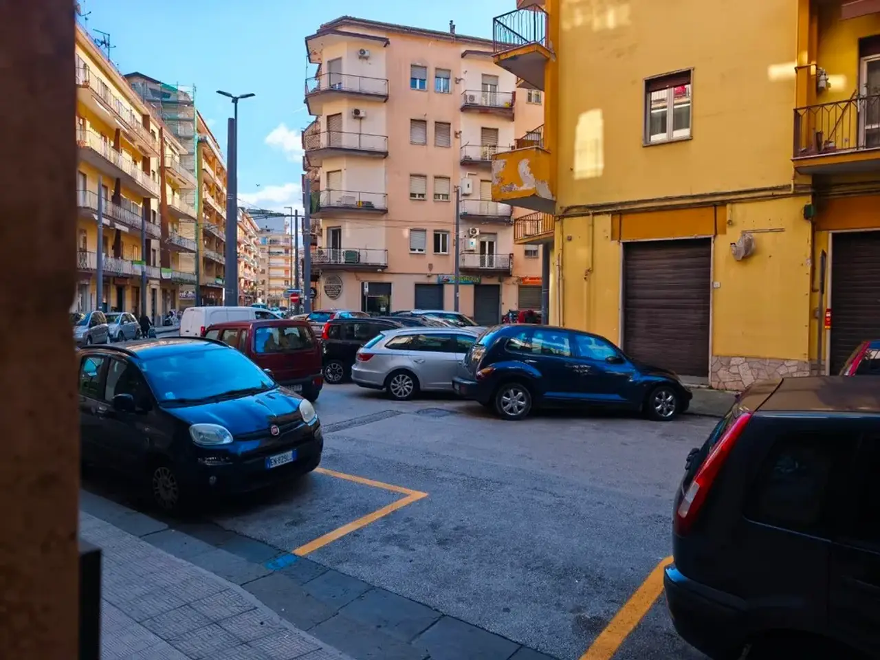 Negozio in Via F. Guarini, Avellino, {3} - Foto 2