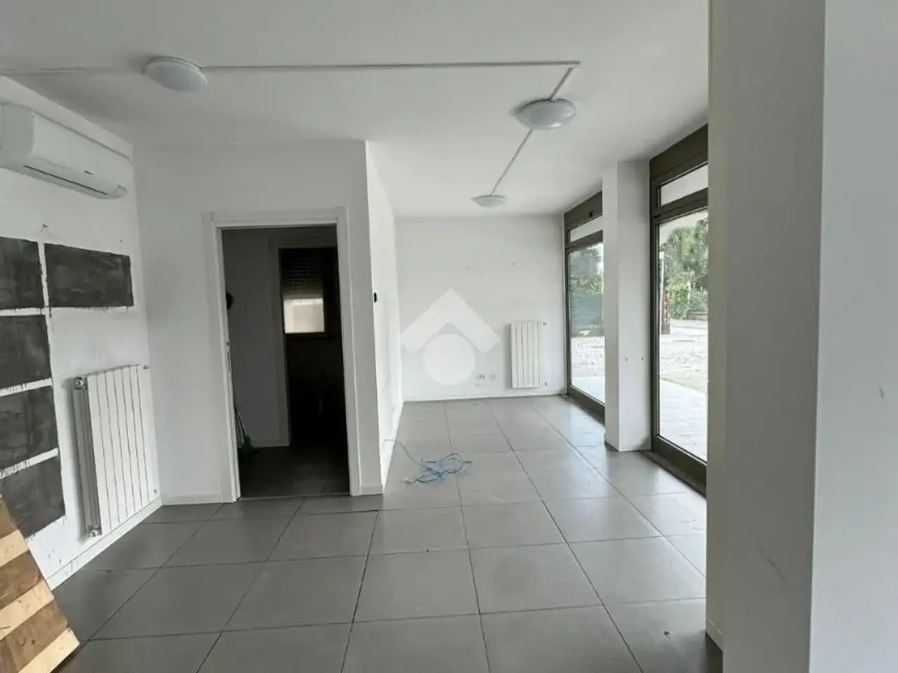 Negozio in Via Torre, Trescore Balneario, {3} - Foto 1