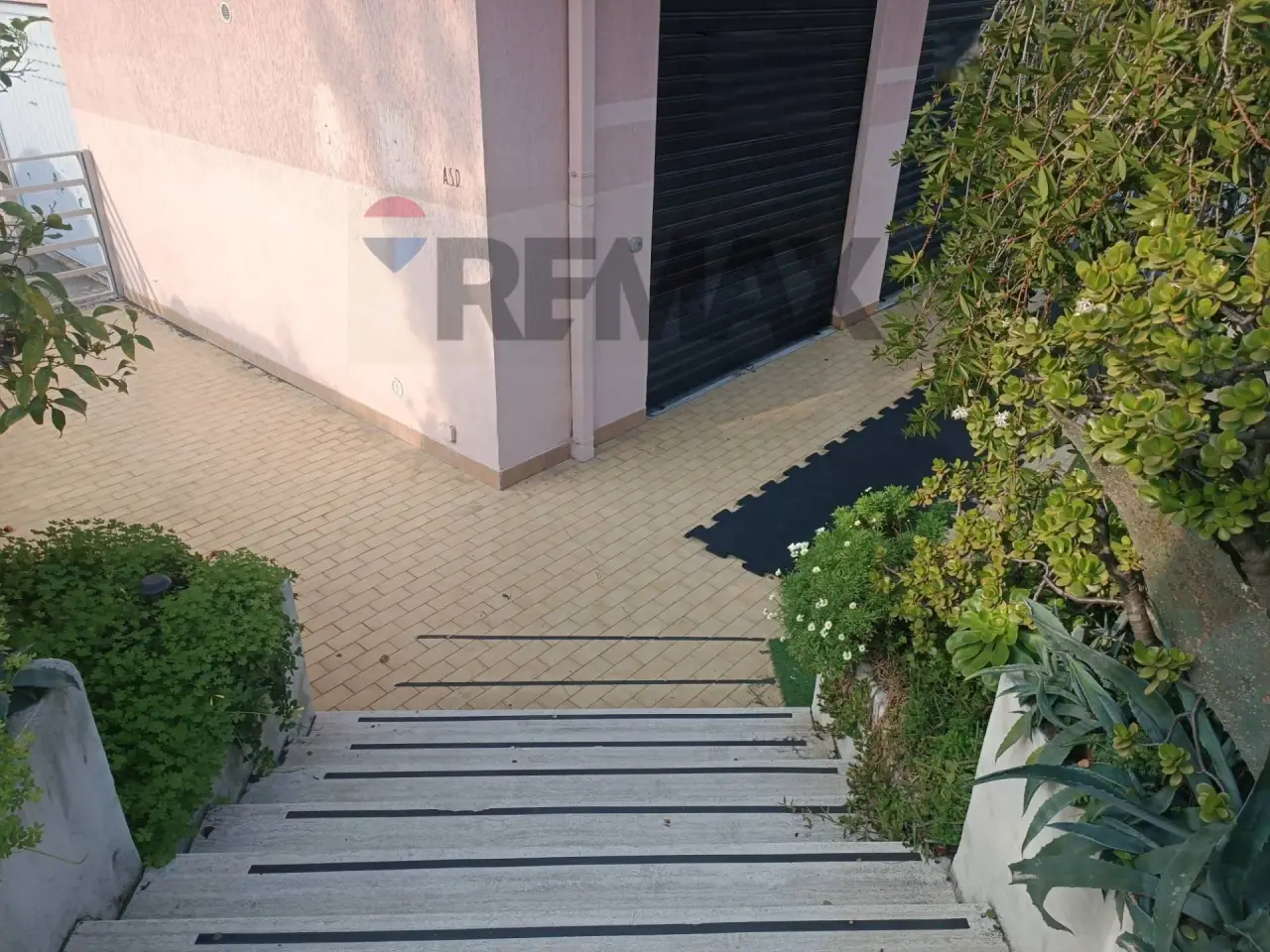 Negozio in Via Dafni 6, Aci Catena, {3} - Foto 2