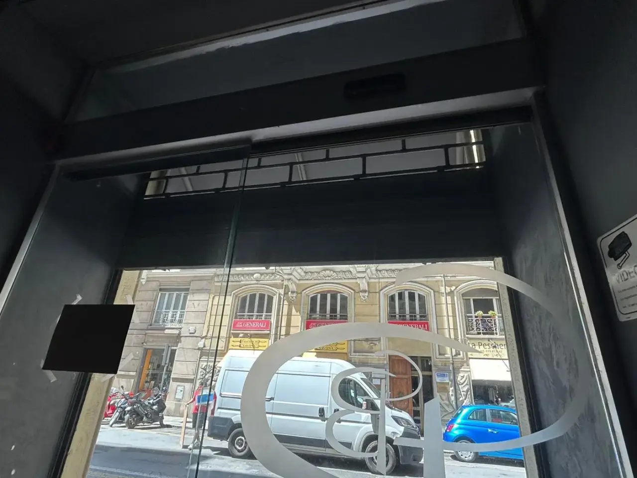 Negozio in Via Sauro, Savona, {3} - Foto 2