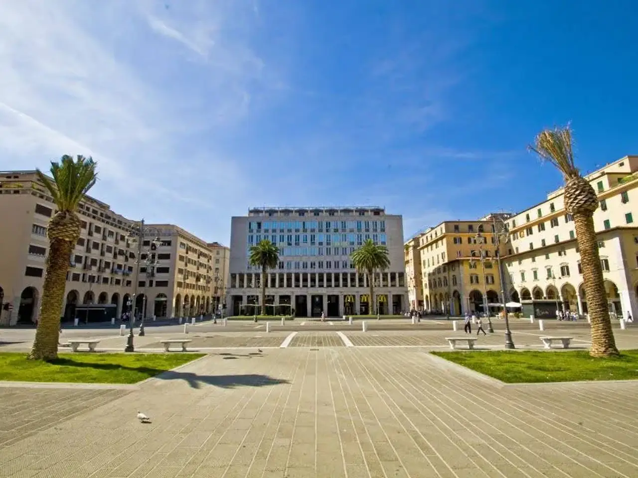 Ufficio in Via Piave, Livorno, {3} - Foto 1