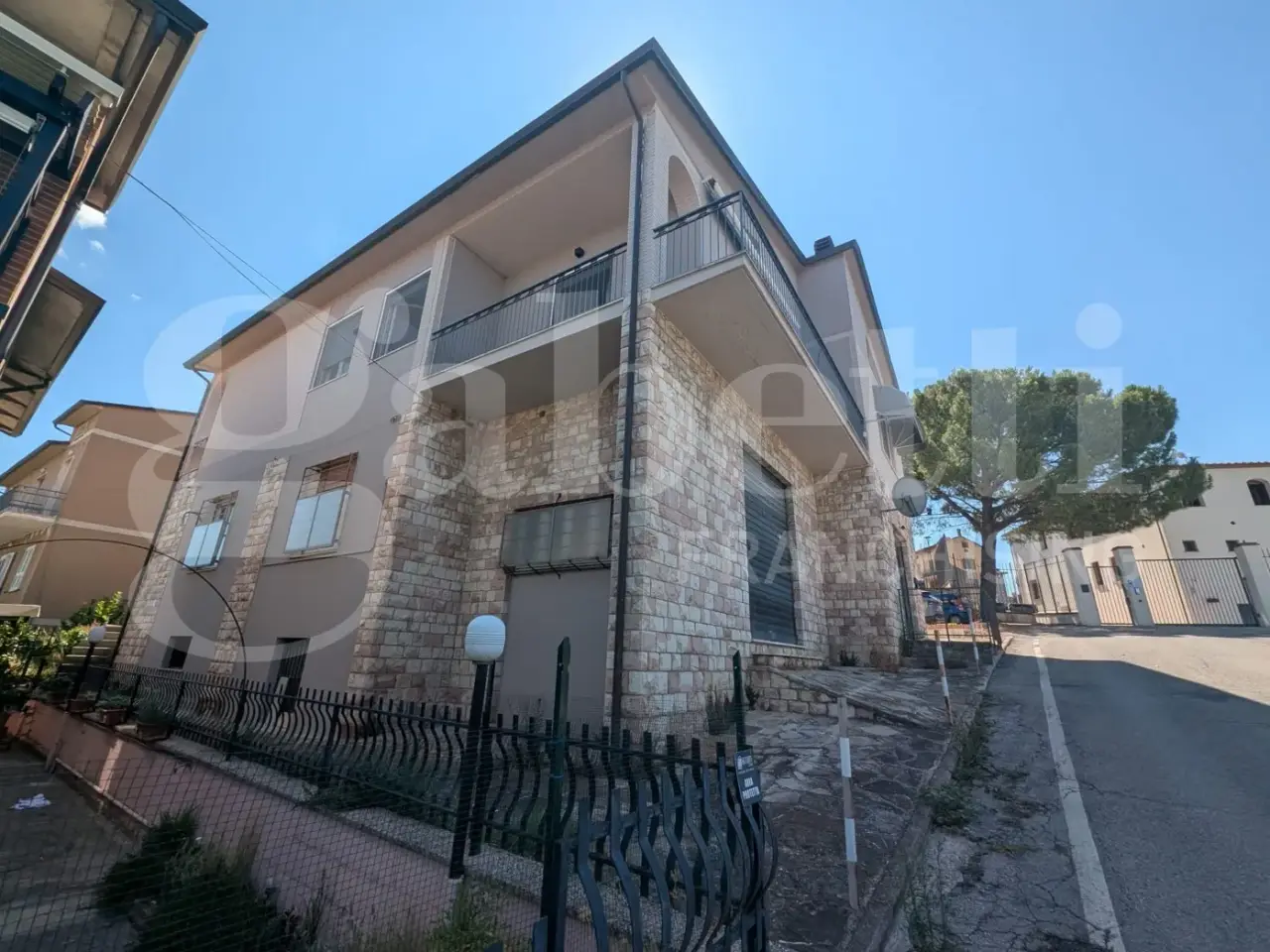 Negozio in Via San Biagio 1, Torgiano, {3} - Foto 2