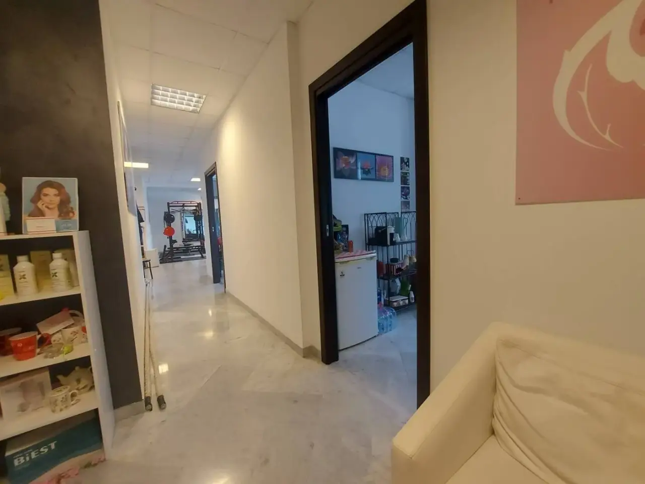Ufficio in Piazzale Bestat 10, Tre Carrare, Taranto, Taranto, Taranto, {3} - Foto 1