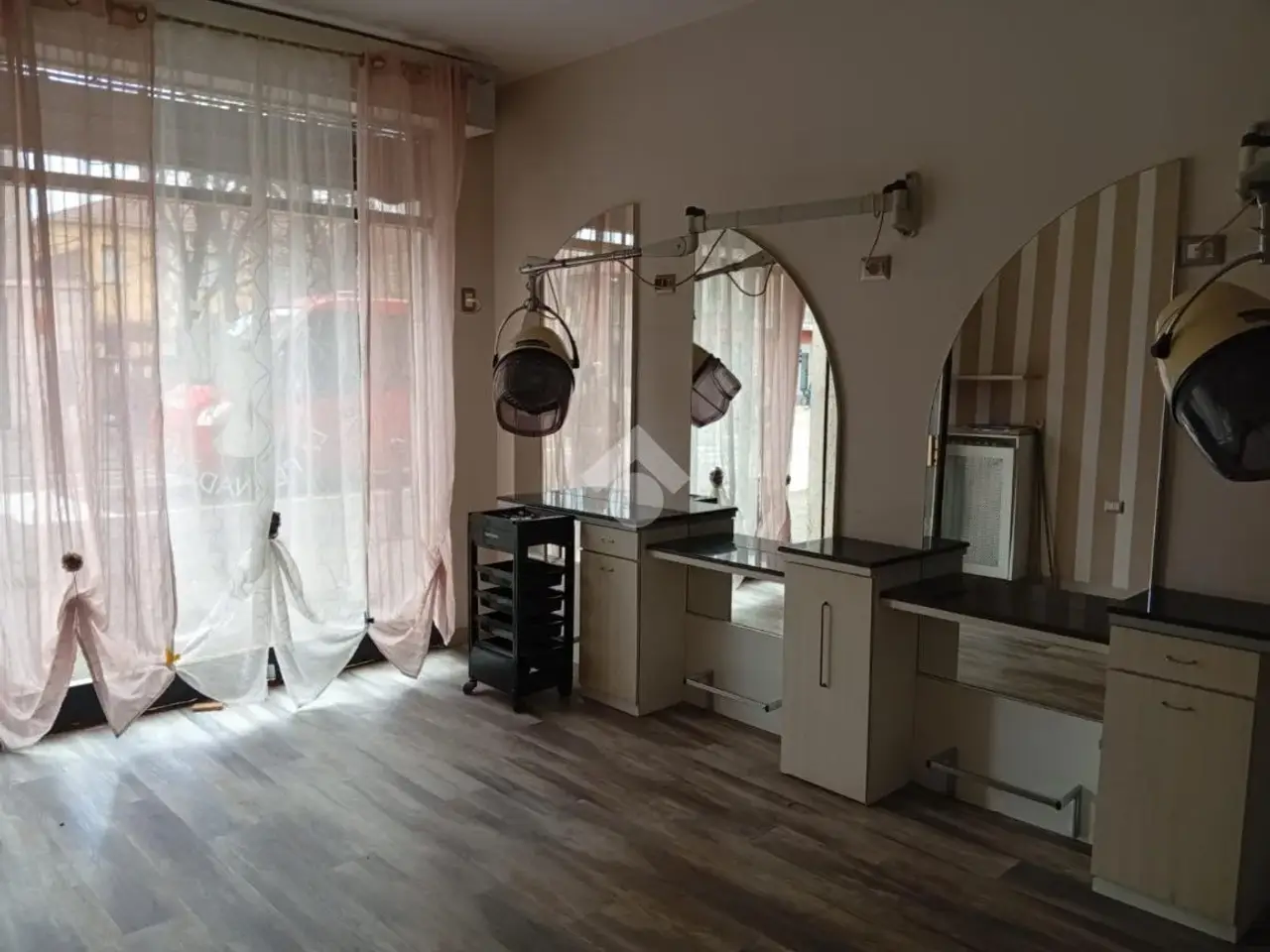 Negozio in Via Venezia, Parma, {3} - Foto 2