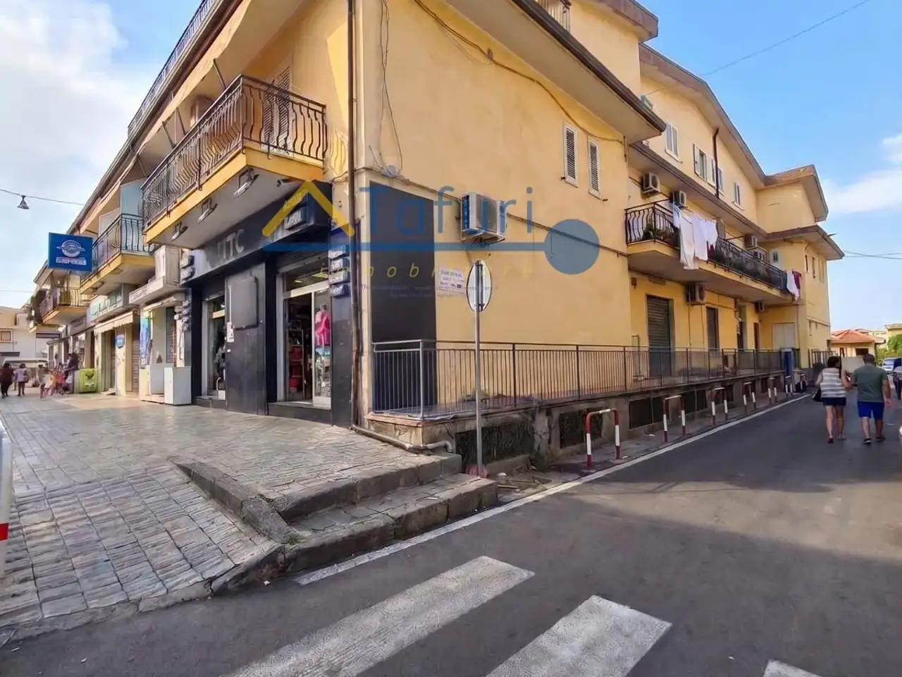 Negozio in Via Risorgimento, Agropoli, {3} - Foto 2