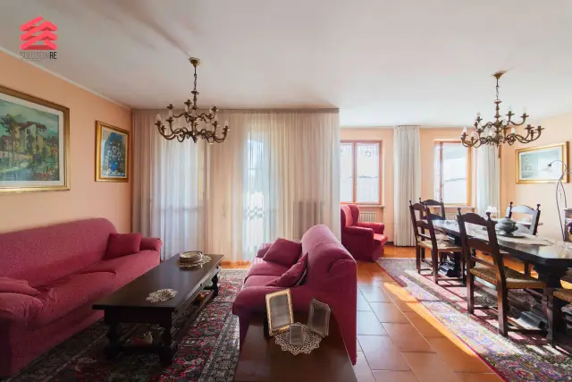 4-room flat in Giovanni XXIII 61, Cerano - Photo 1