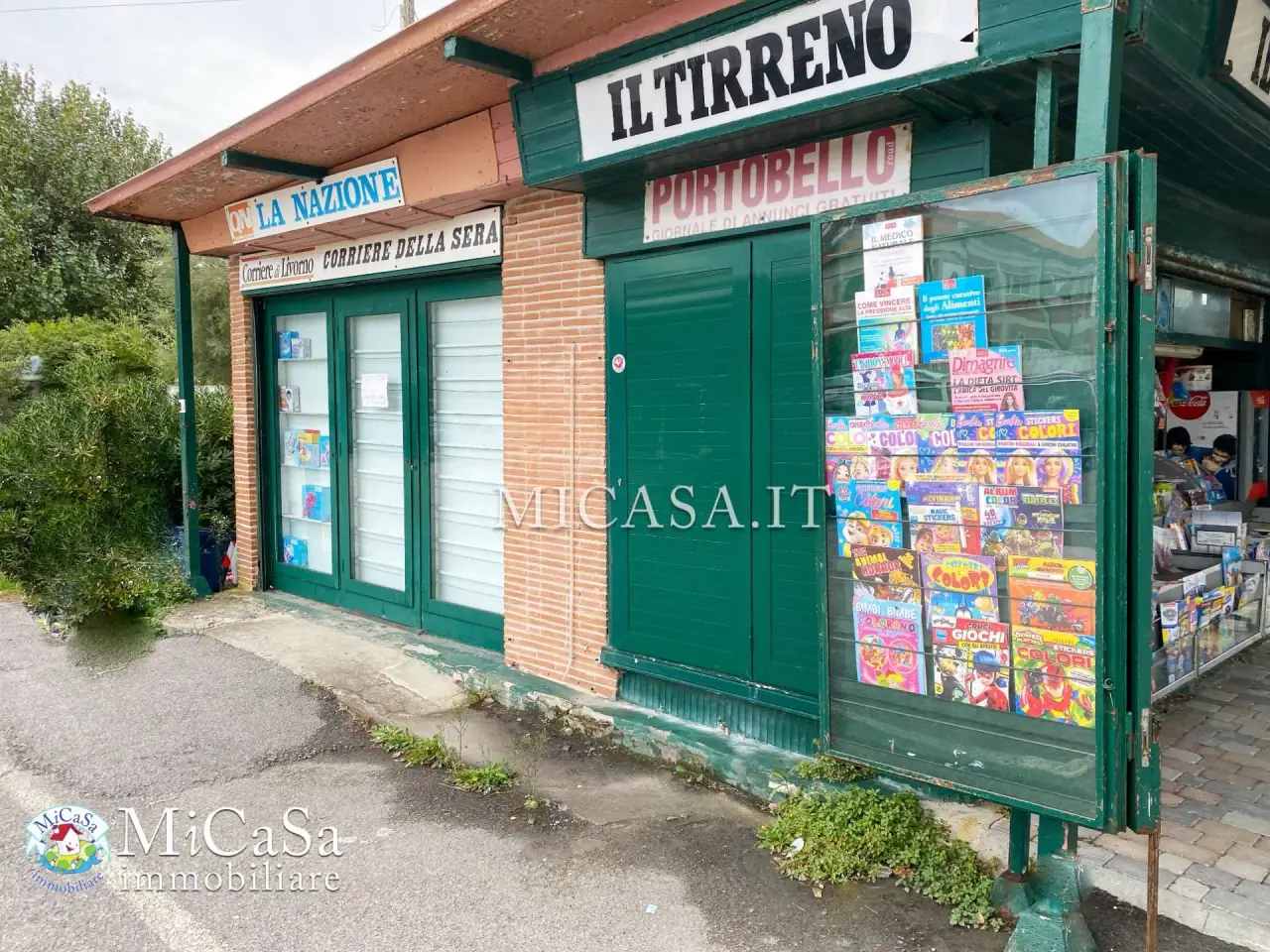 Esercizio commerciale in Viale del Tirreno 339, Pisa, {3} - Foto 1