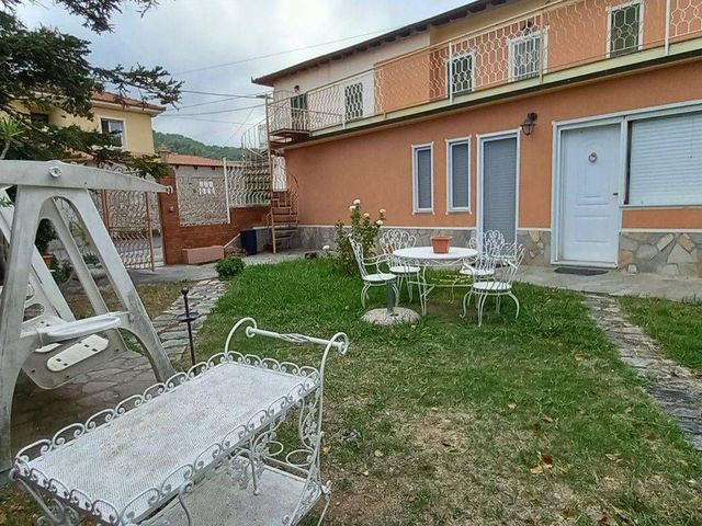 Villa in {3}, Località Piazza - Foto 1