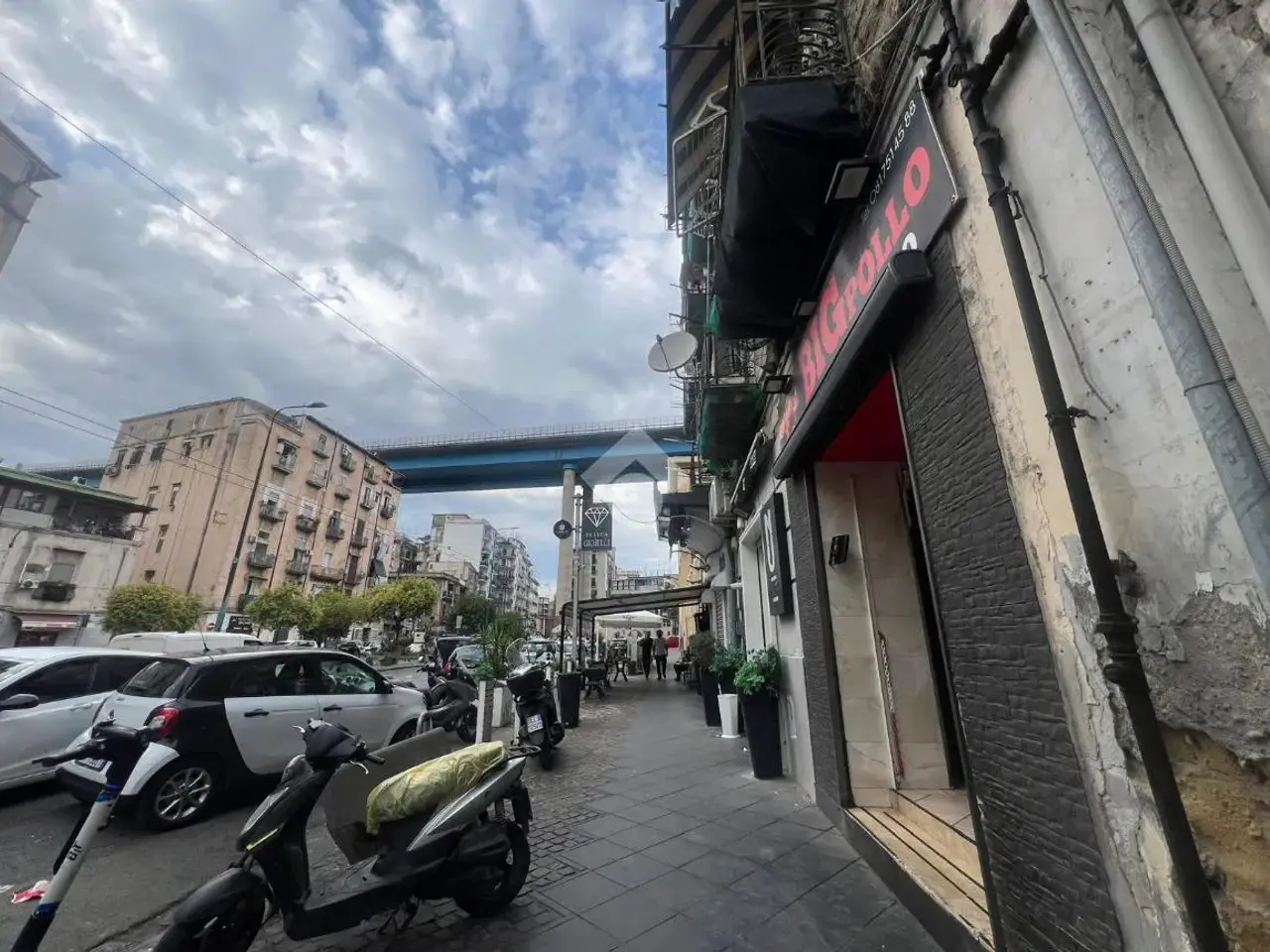Negozio in Via Arenaccia 300, Napoli, {3} - Foto 2