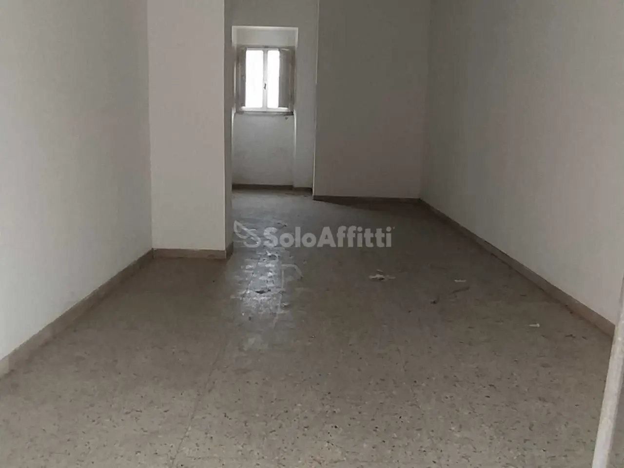 Negozio in Via Ludovico Antonio Muratori, Terni, {3} - Foto 2
