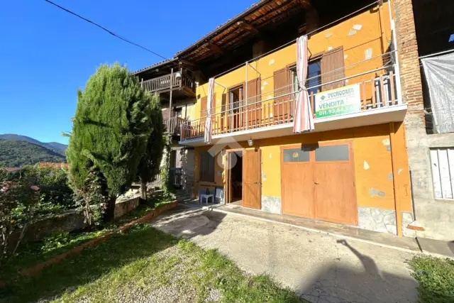 Casa indipendente in Via Villa 54, Giaveno - Foto 1