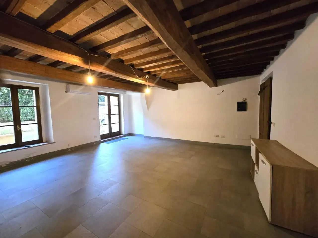 Ufficio in Iazza Unità dei Pop 2, Colle Di Val D'Elsa, {3} - Foto 1