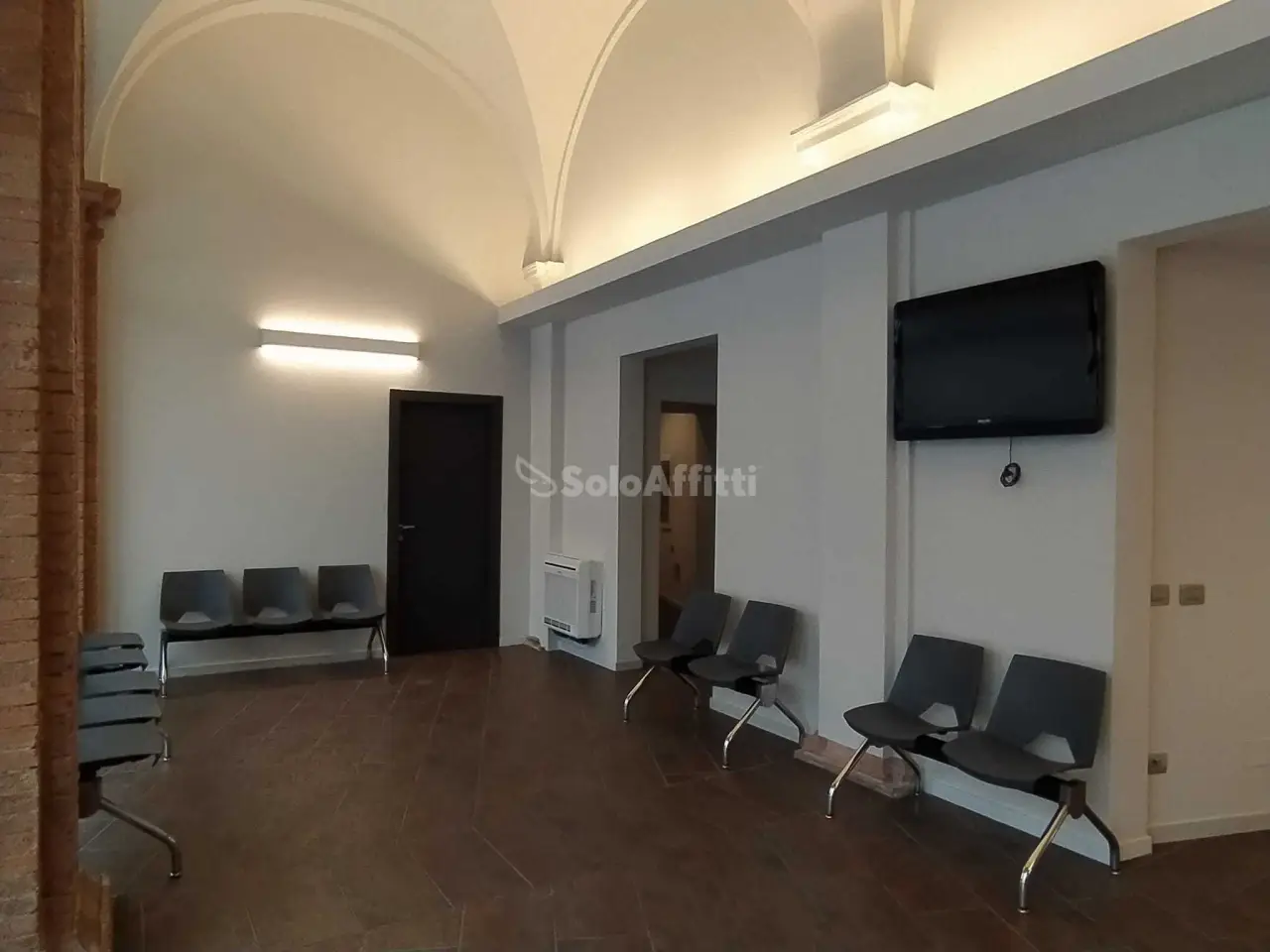 Ufficio in Via Giulio Cesare Beccaria, Terni, {3} - Foto 1