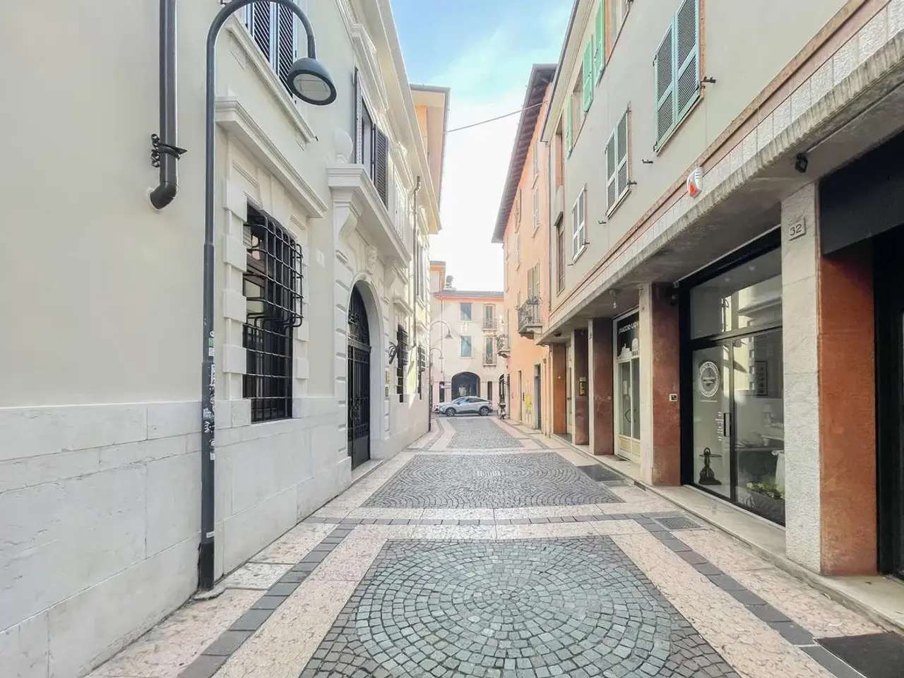Negozio in Via Felice Cavallotti 28, Brescia, {3} - Foto 1