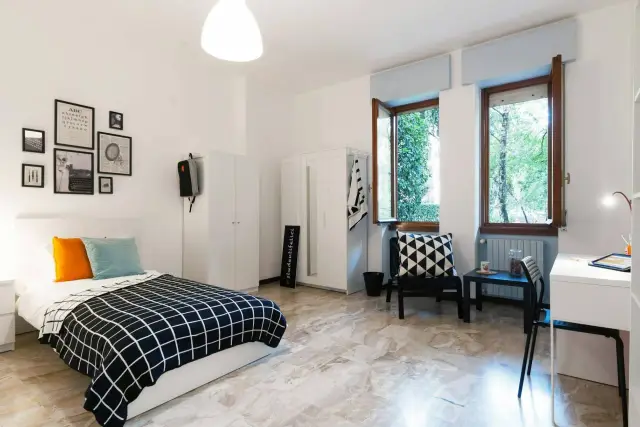 Room in Via 24 Maggio, Bergamo - Photo 1