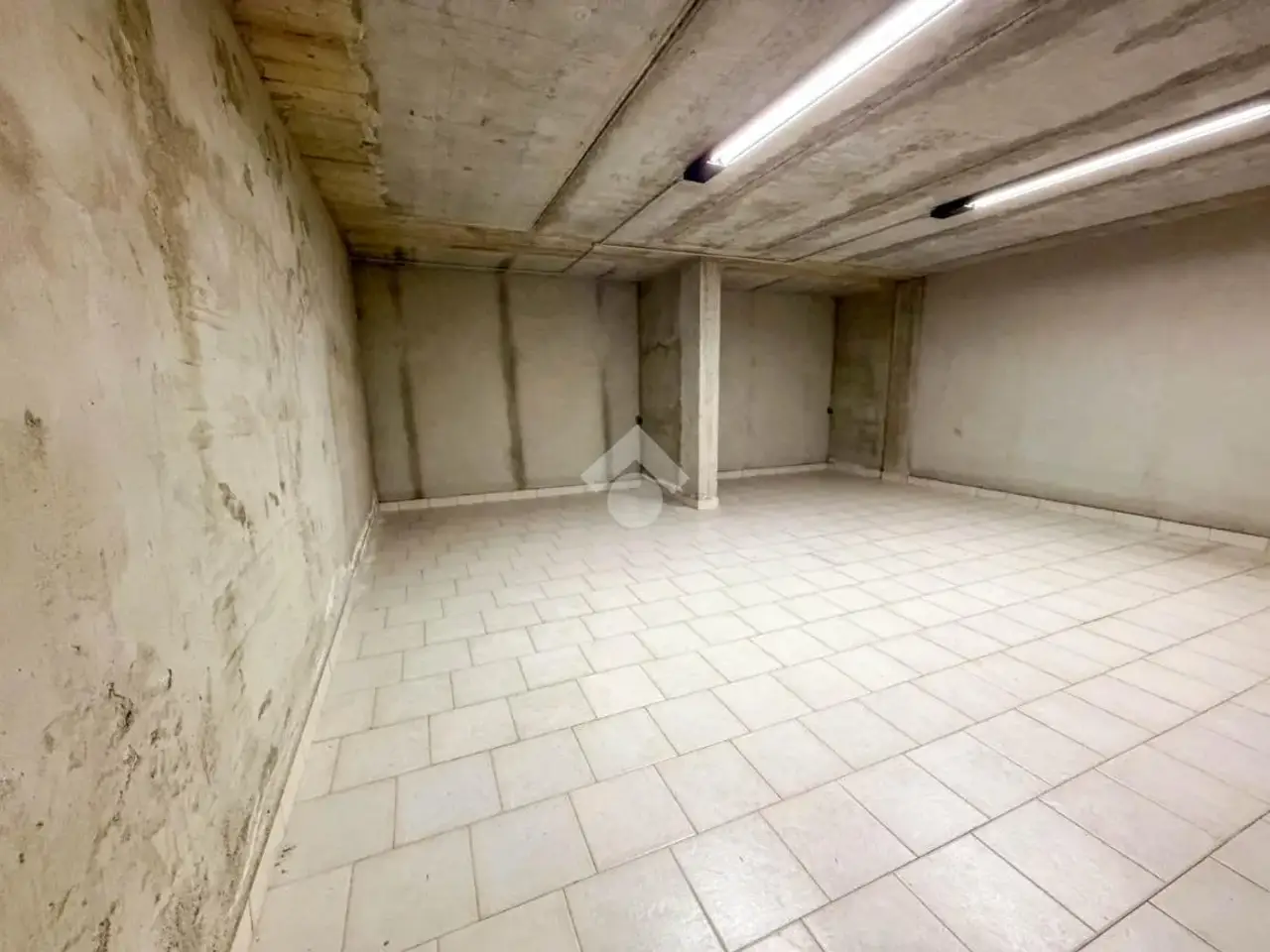 Magazzino in Via Aldo Moro 14, Olgiate Molgora, {3} - Foto 2