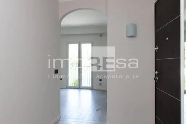 insertion image