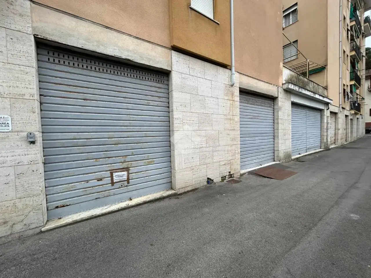 Magazzino in Via Dogali, Santa Margherita Ligure, {3} - Foto 1