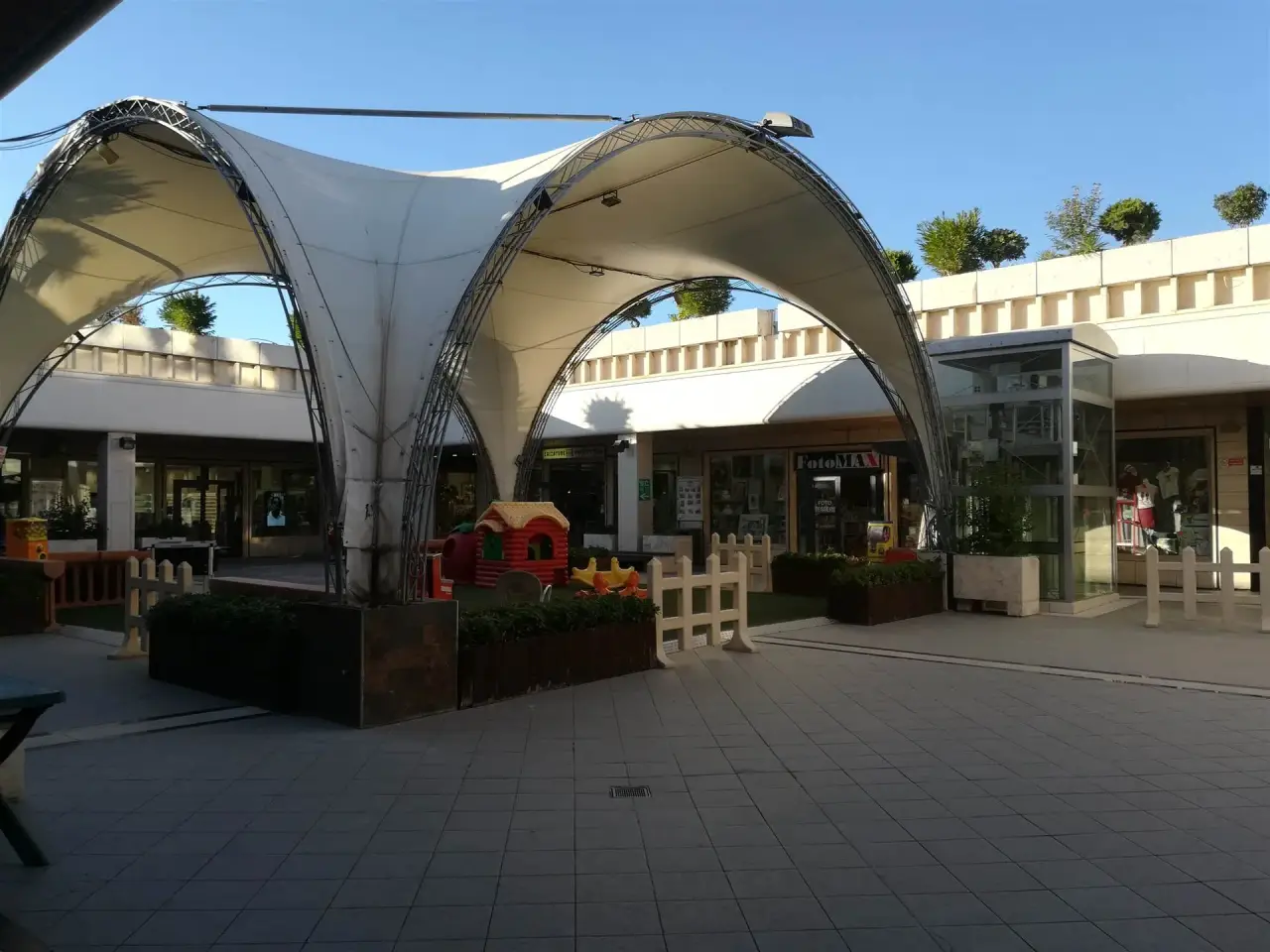 Negozio in Via del Rivo, Terni, {3} - Foto 2