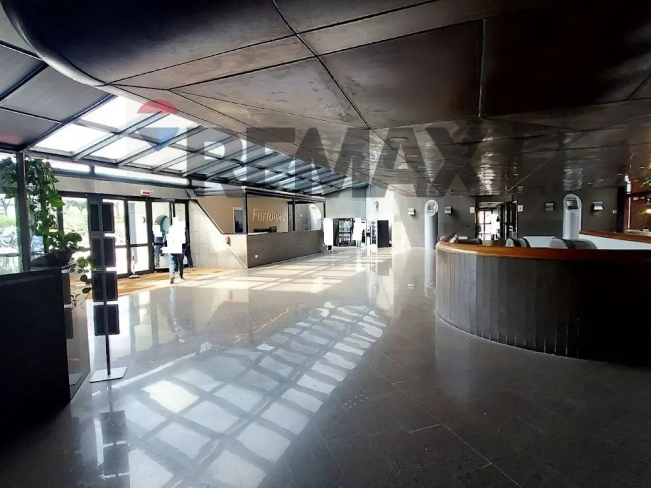 Ufficio in Centro Direzionale Is.G3 4, Napoli, {3} - Foto 1