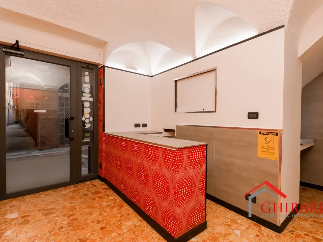 Negozio in Via R. a. Vigna 25r, Genova, {3} - Foto 1