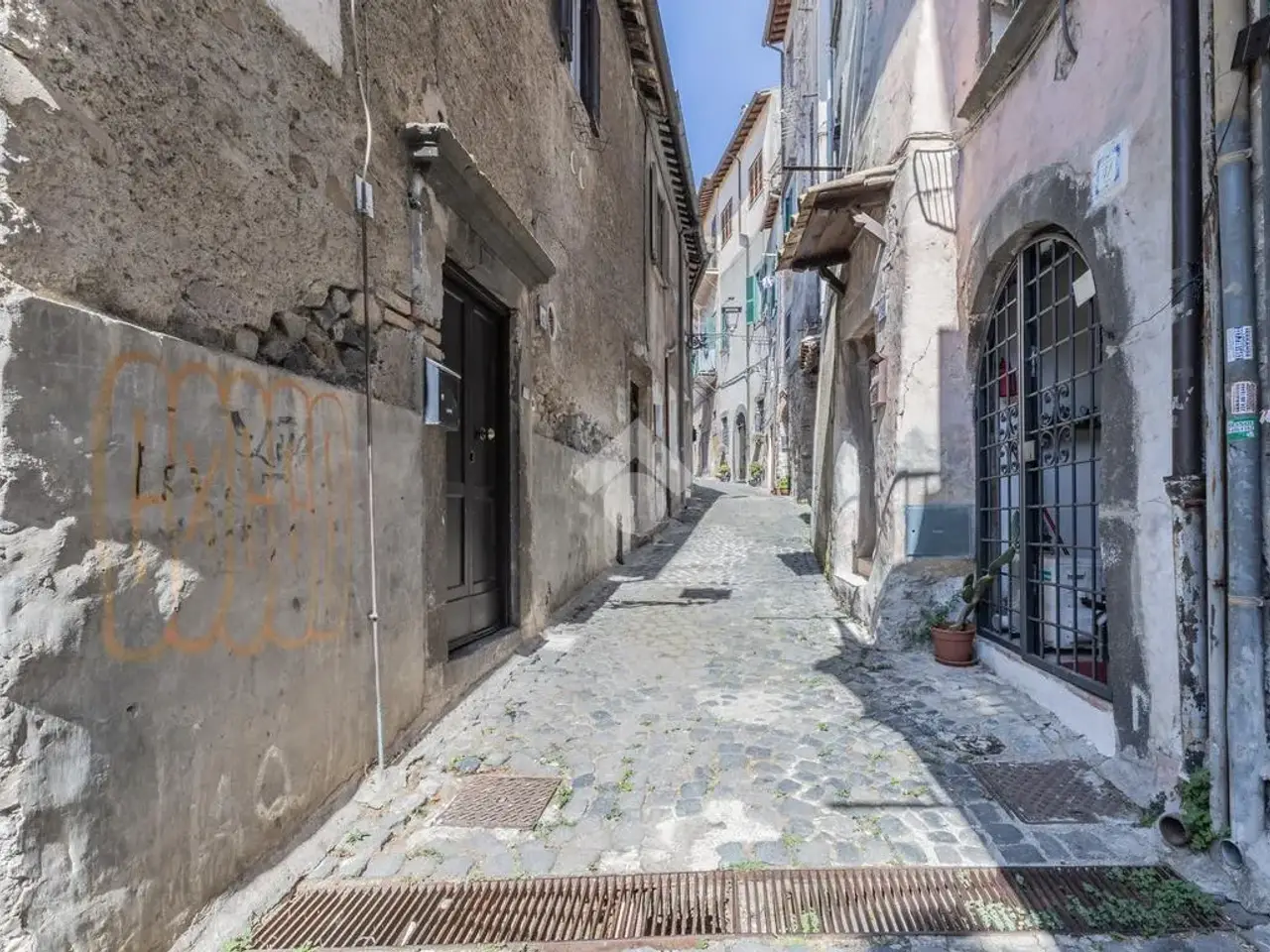 Magazzino in Via delle Cantine 22, Bracciano, {3} - Foto 2