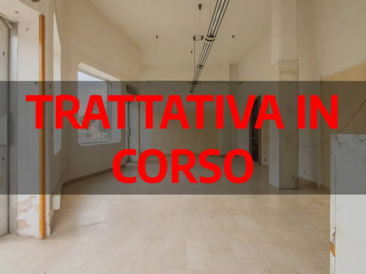 Negozio in Via Cavour 23, Castel D'Azzano, {3} - Foto 1