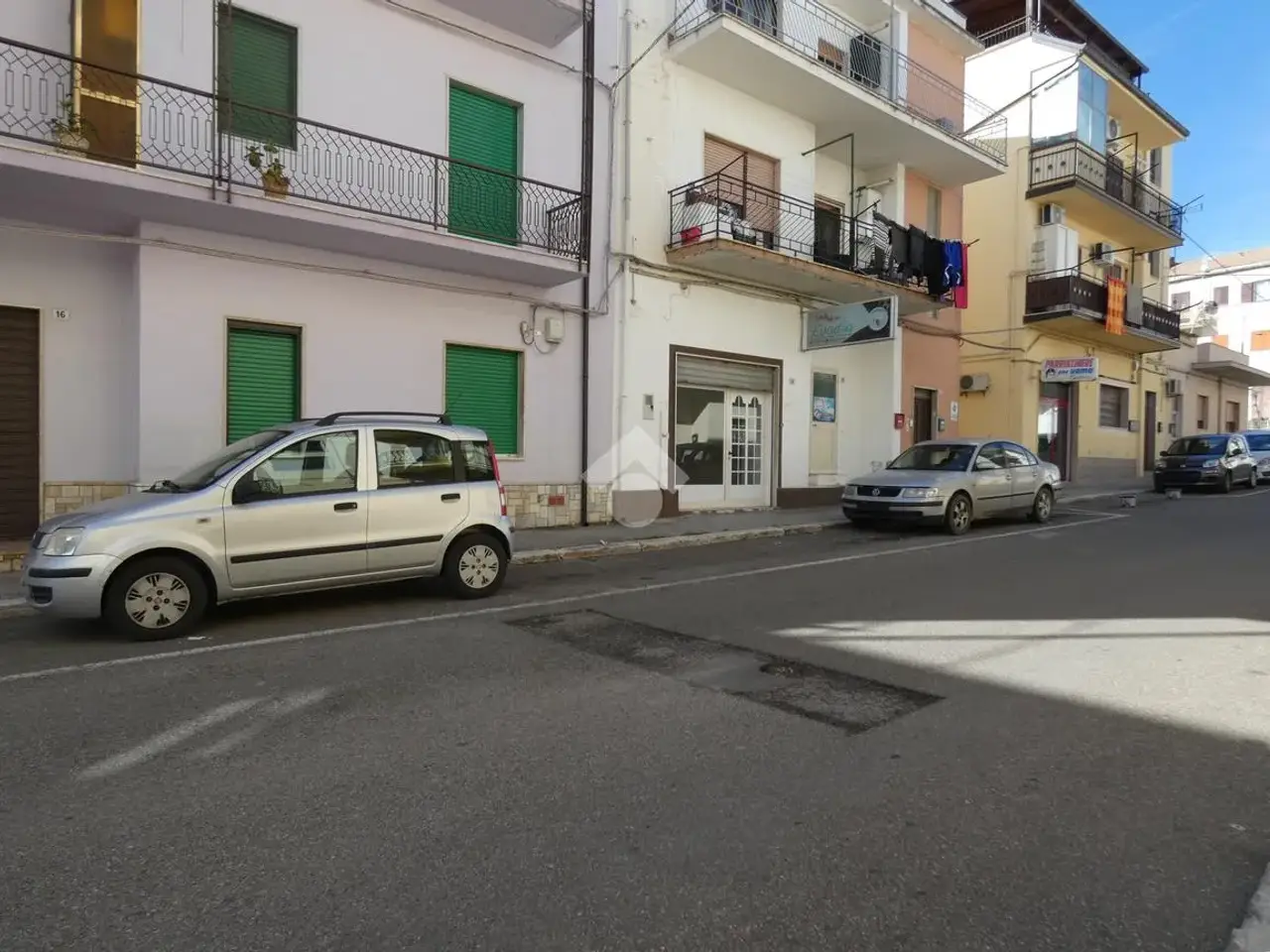 Negozio in Via Kennedy 14, Policoro, {3} - Foto 1