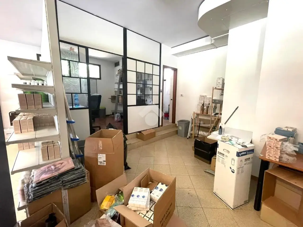 Negozio in Str. del Santo, Cadoneghe, {3} - Foto 2