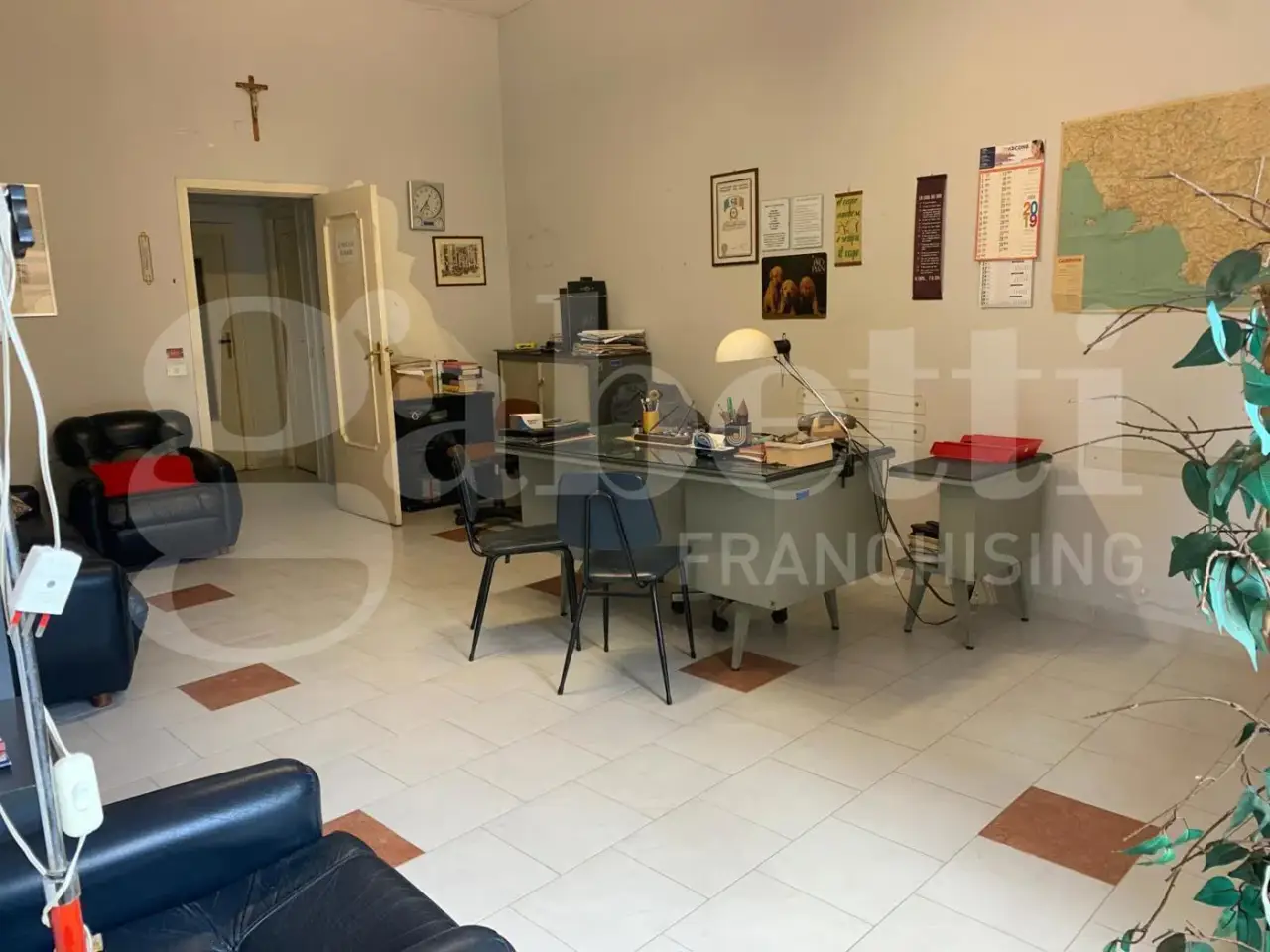 Ufficio in Via Contrada Pisciarelli 8, Pozzuoli, {3} - Foto 1