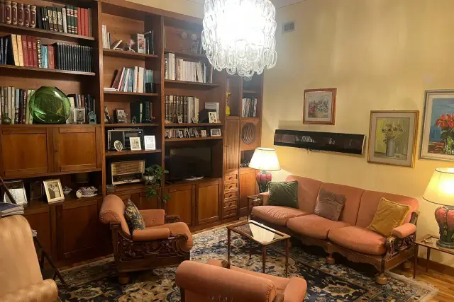 Wohnung in Piazza Matteotti, Empoli - Foto 1