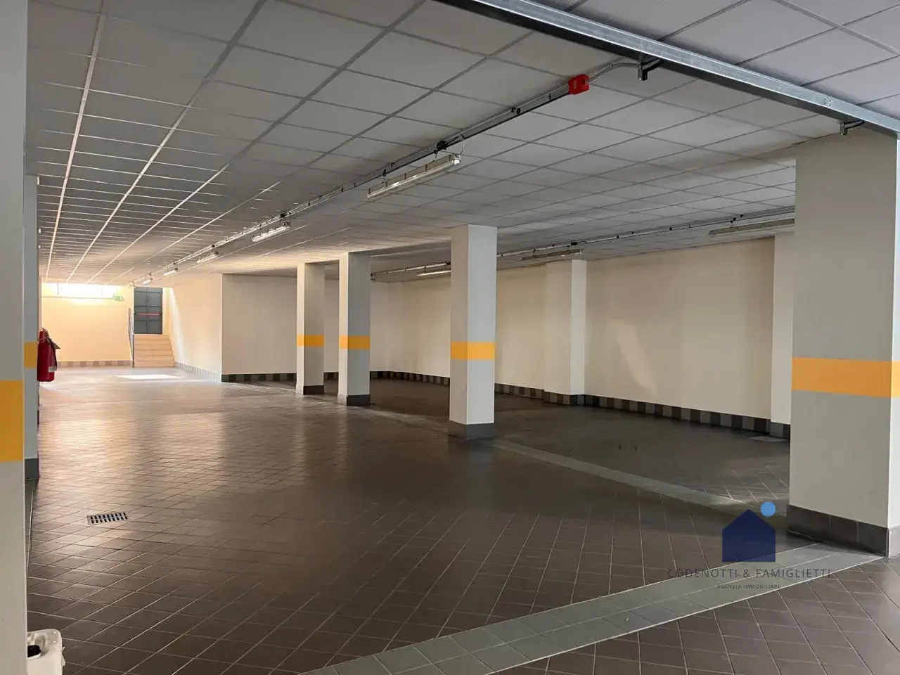 Esercizio commerciale in Via Scipio Slataper, 5, Brescia, {3} - Foto 1