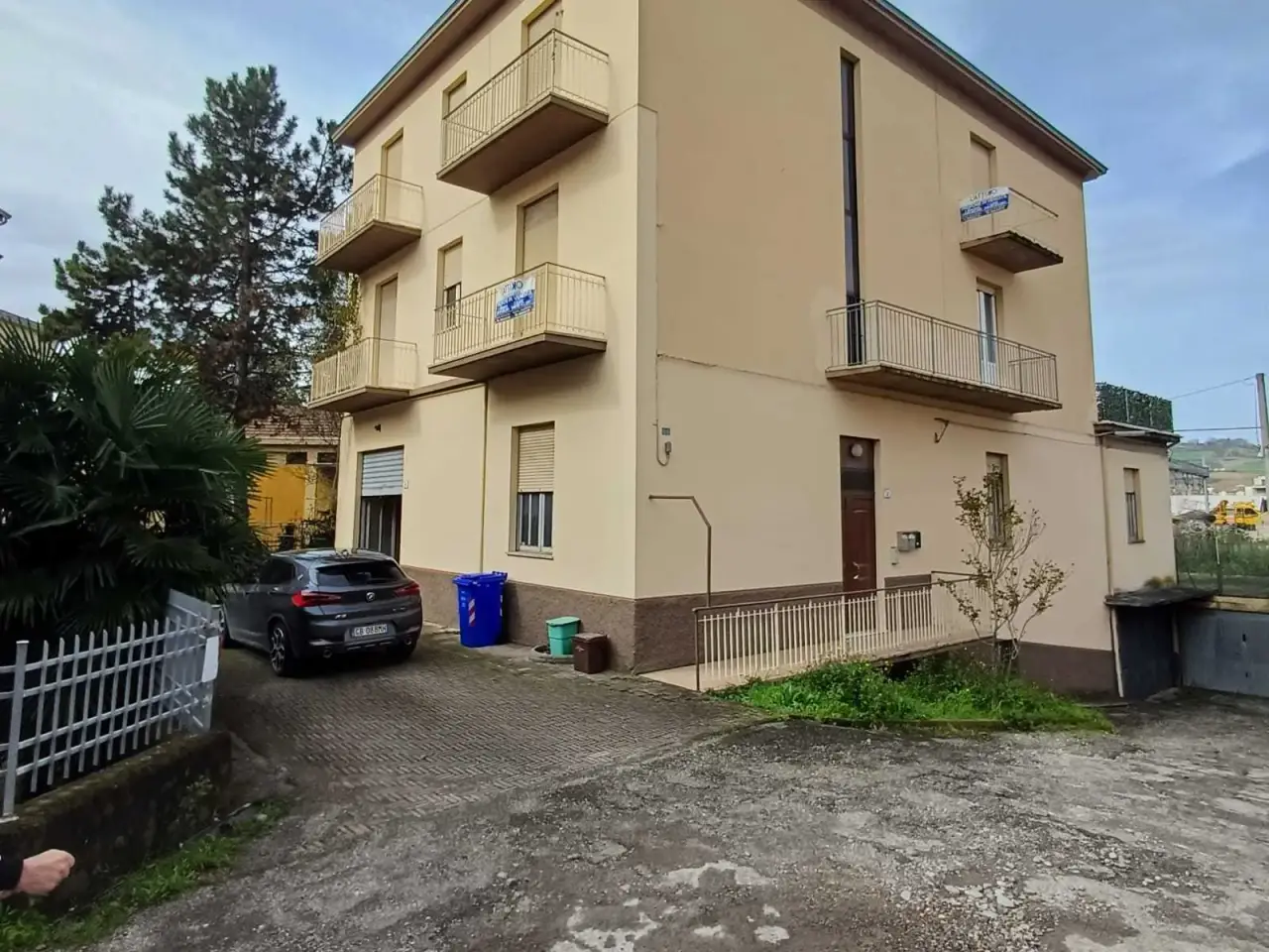 Palazzina commerciale in , Fornovo Di Taro, {3} - Foto 1